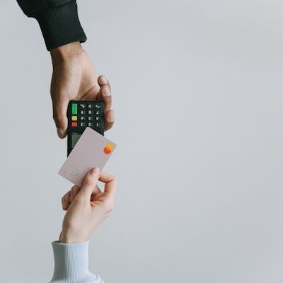 pexels-photo-7621136-1